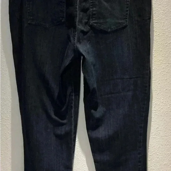 Gloria Vanderbilt Women's Classic Amanda High Rise Jean Size 16 Dark Wash - Picture 3 of 7